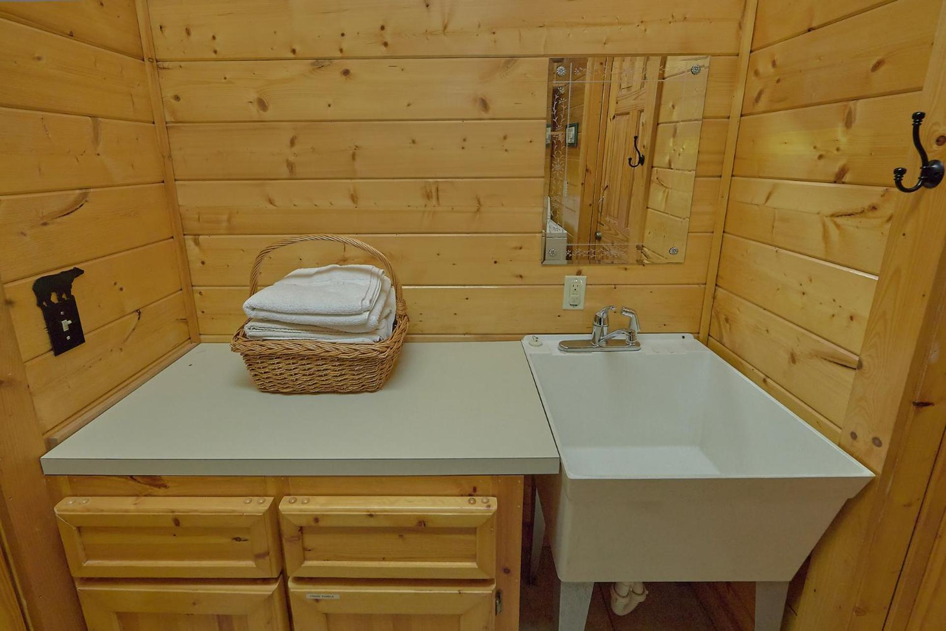 Creeksong Holiday Home แกตลิงเบิร์ก ภายนอก รูปภาพ