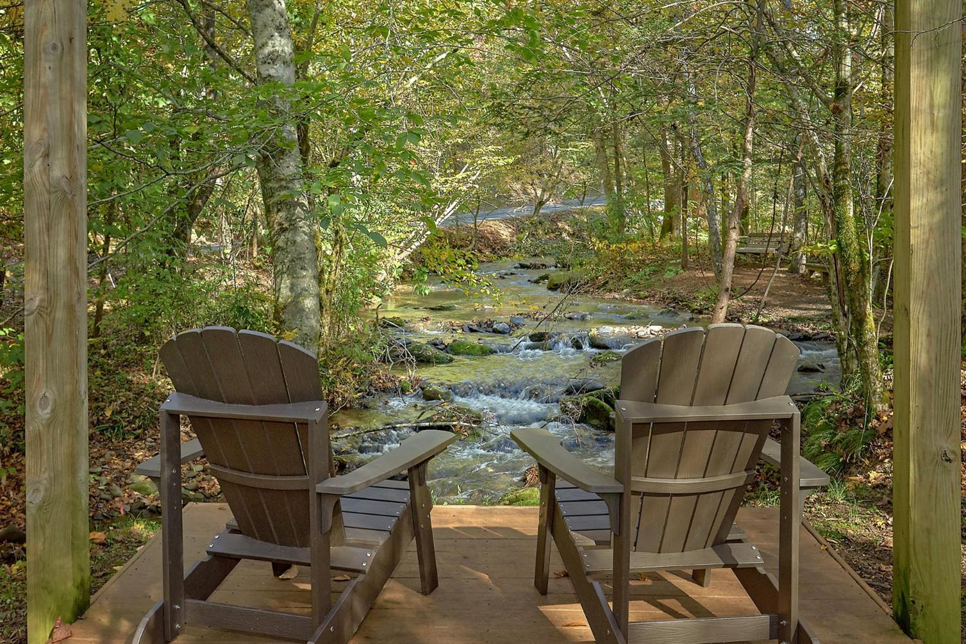 Creeksong Holiday Home แกตลิงเบิร์ก ภายนอก รูปภาพ